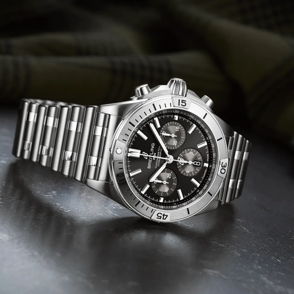 Breitling Chronomat B01 42 UK Edition AB01341B1B1A1