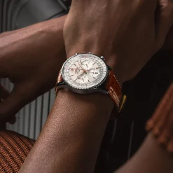 Breitling Navitimer B01 Chronograph 43 AB0139211G1P1
