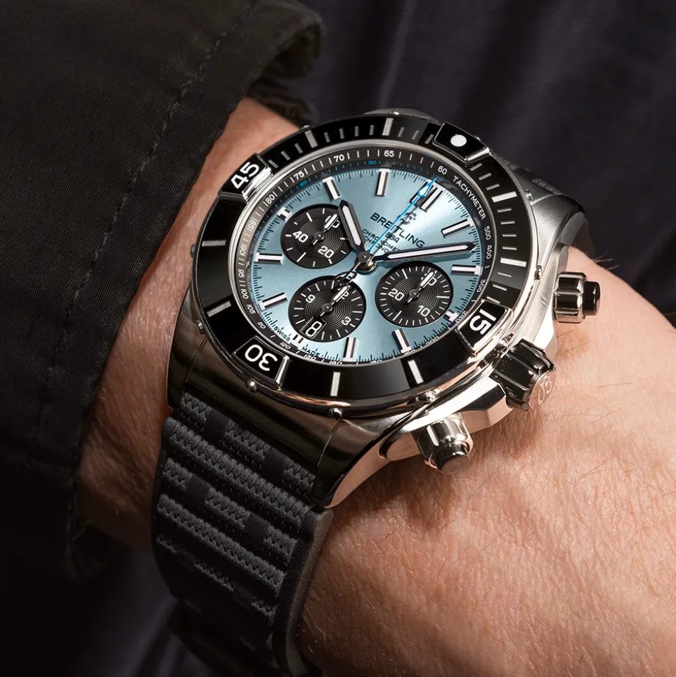 Breitling Super Chronomat B01 PB0136251C1S1
