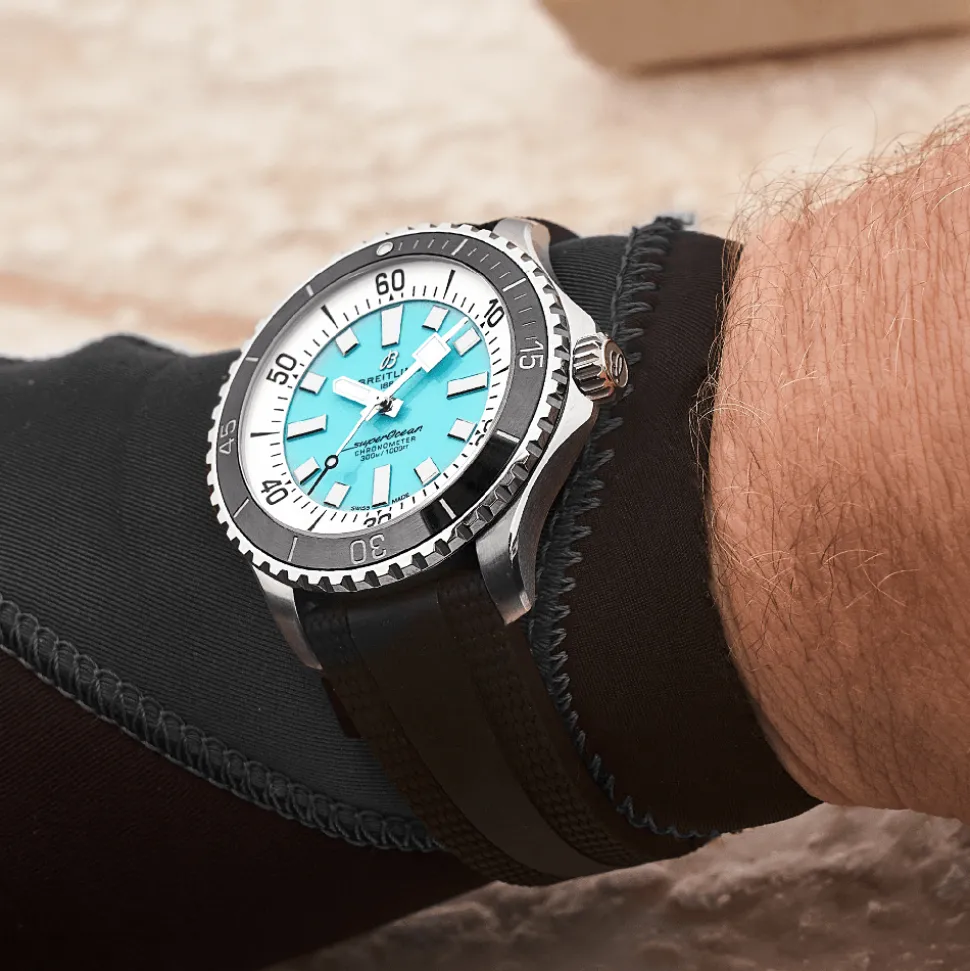 Breitling Superocean Automatic 44 A17376211L2S1