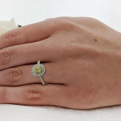 Cluster 0.40ct Fancy Yellow VS1 Yellow Diamond Yellow Gold/Platinum Ring