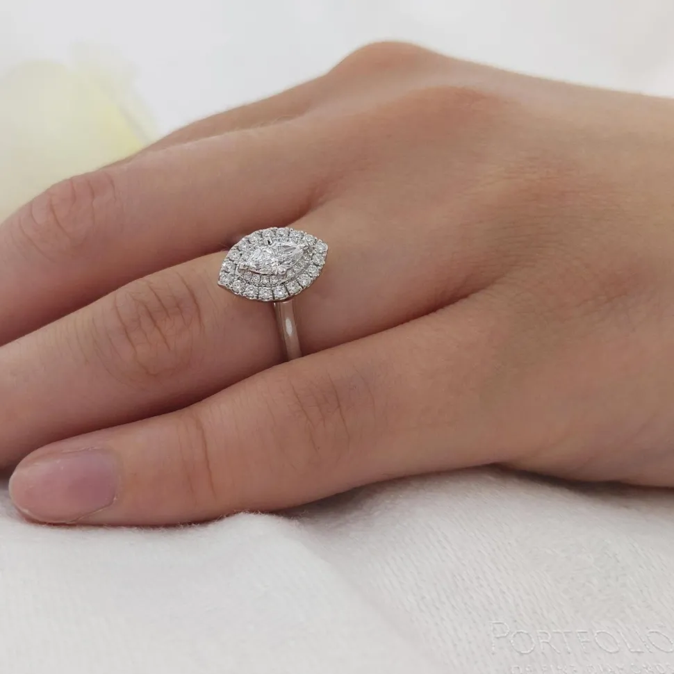 Cluster 0.40ct G SI1 Diamond Platinum Ring