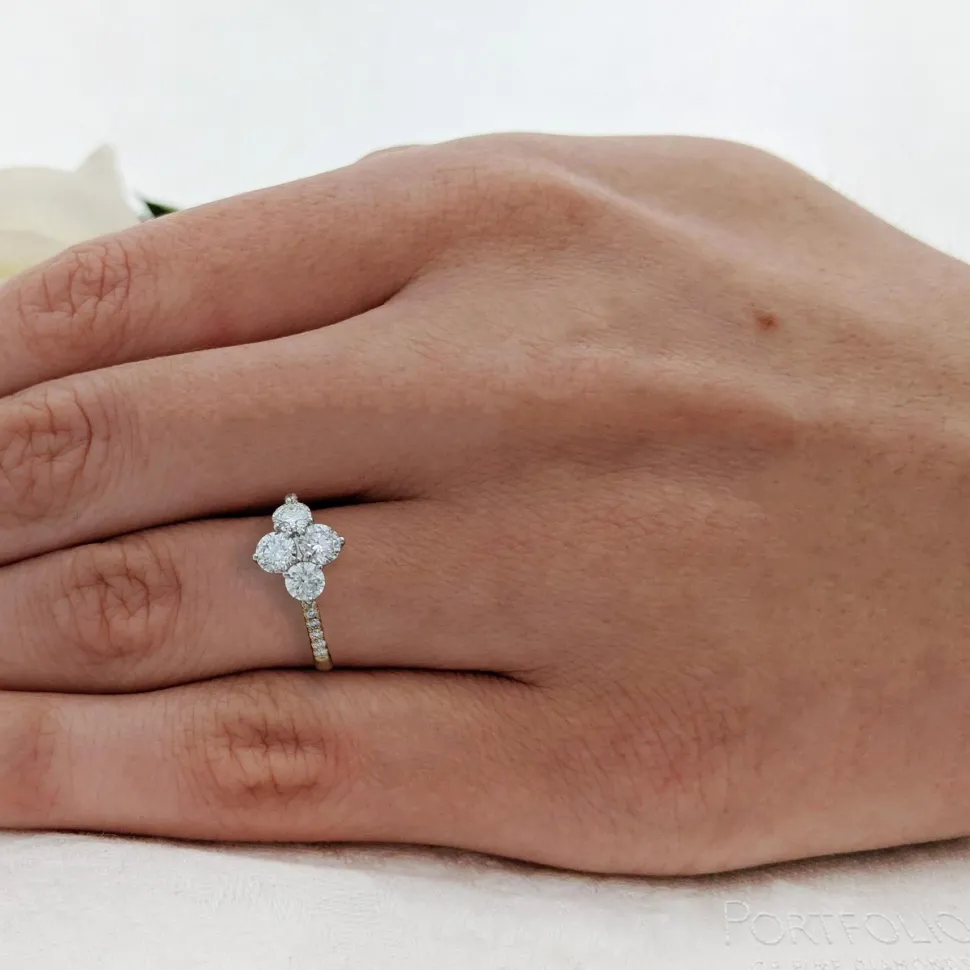 Cluster 0.30ct G SI1 Diamond Yellow Gold/Platinum Ring