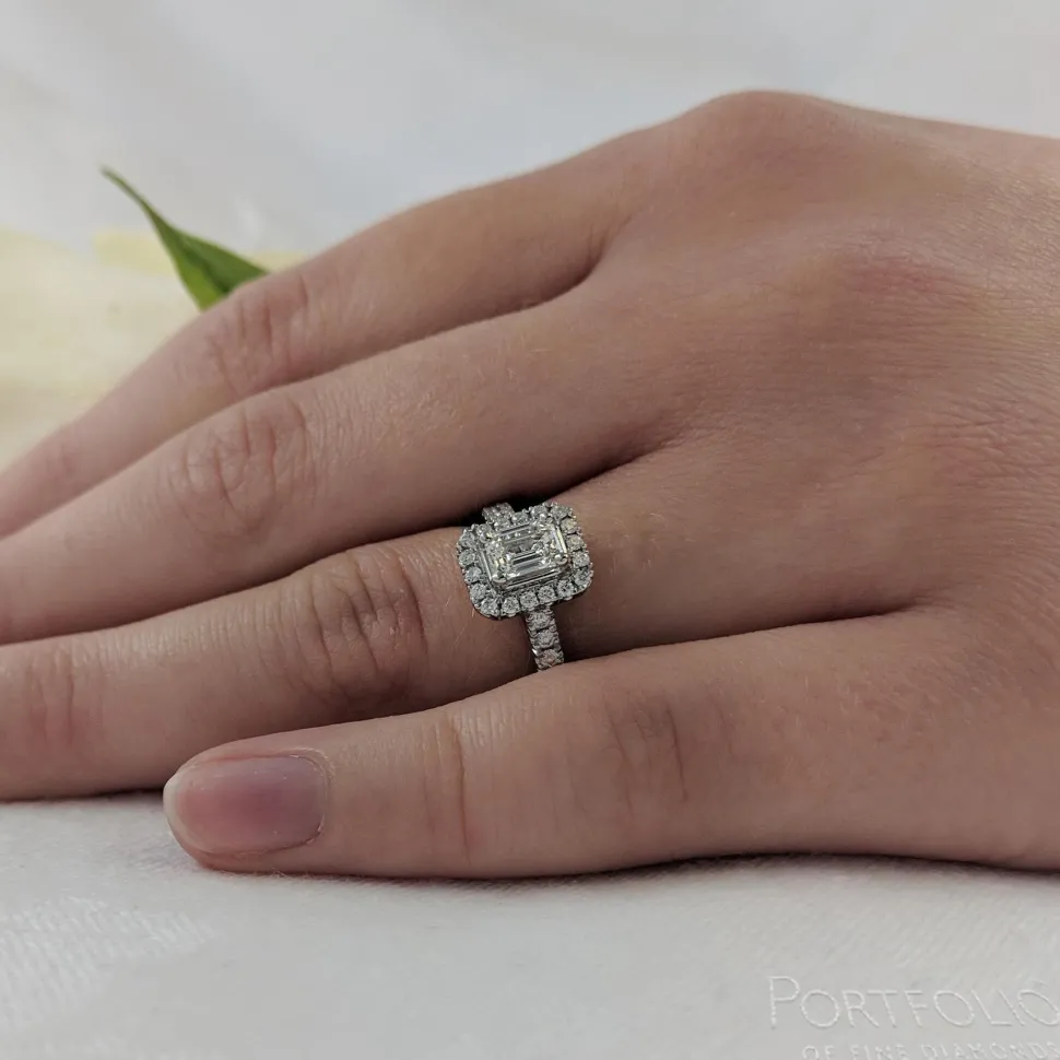 Cluster 0.40ct G VS2 Diamond Platinum Ring