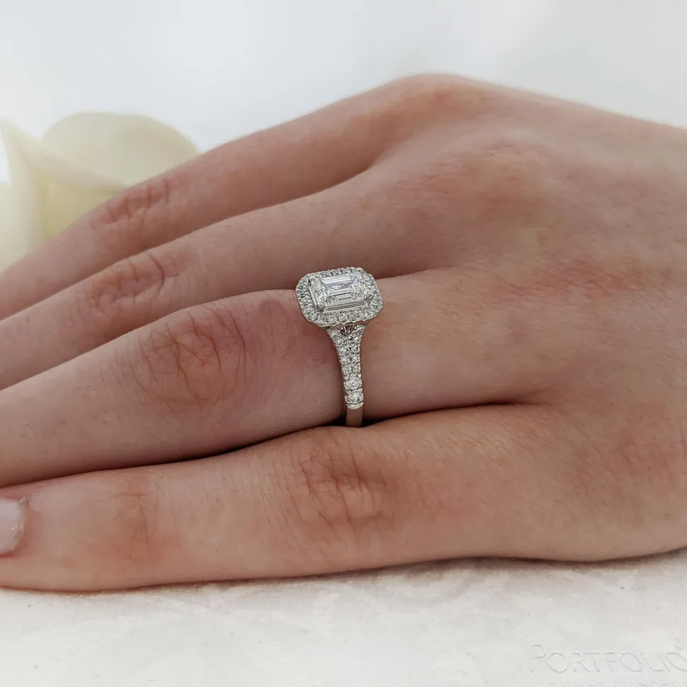 Cluster 0.70ct G VS1 Diamond Platinum Ring