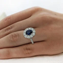 Cluster 1.39ct Sapphire Platinum Ring