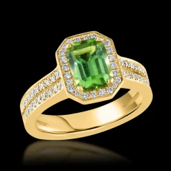 Cluster 1.79ct Tourmaline Yellow Gold ring