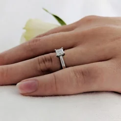 Solitaire 0.40ct D SI1 Diamond Platinum Ring