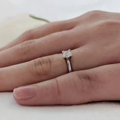 Solitaire 0.20ct E SI Diamond Platinum Ring