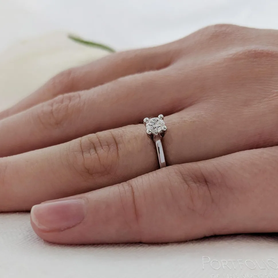 Solitaire 0.20ct E SI Diamond Platinum Ring