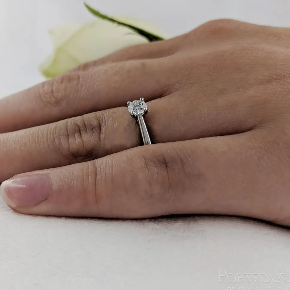 Solitaire 0.30ct F VS2 Diamond Platinum Ring