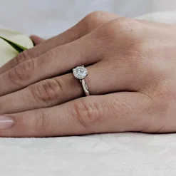 Solitaire 0.70ct G SI2 Diamond Platinum Ring