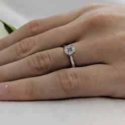 Solitaire 0.51ct H SI1 Diamond Platinum Ring