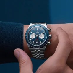 TUDOR Black Bay Chrono
