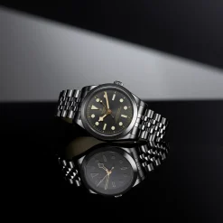 TUDOR Black Bay M79680-0001