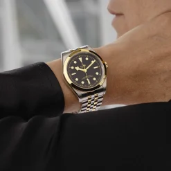 TUDOR Black Bay One 39 S&G M79663-0001